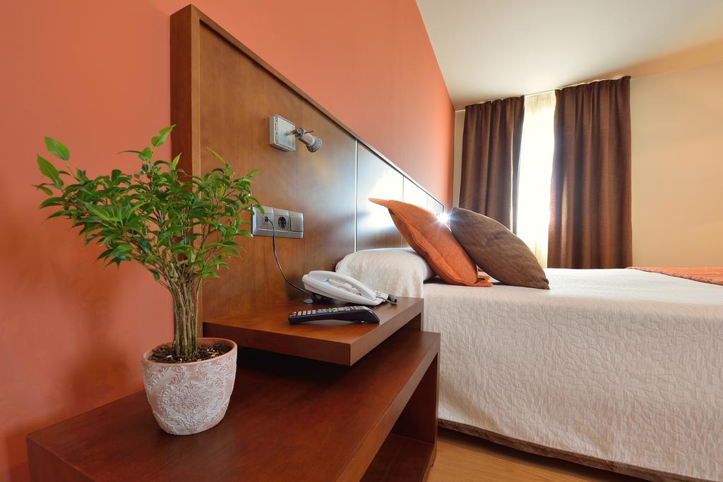 Hotel Spa Norat Torre Do Deza 4* Superior Lalín Exteriör bild